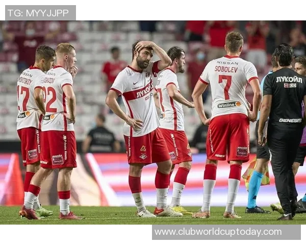 多特蒙德与本菲卡激情对决现场直播全程回顾与精彩瞬间分析